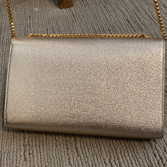 Priced to sell! Saint Laurent Monogram YSL Medium Grain de Poudre Chain Bag. - Picture 3 of 9